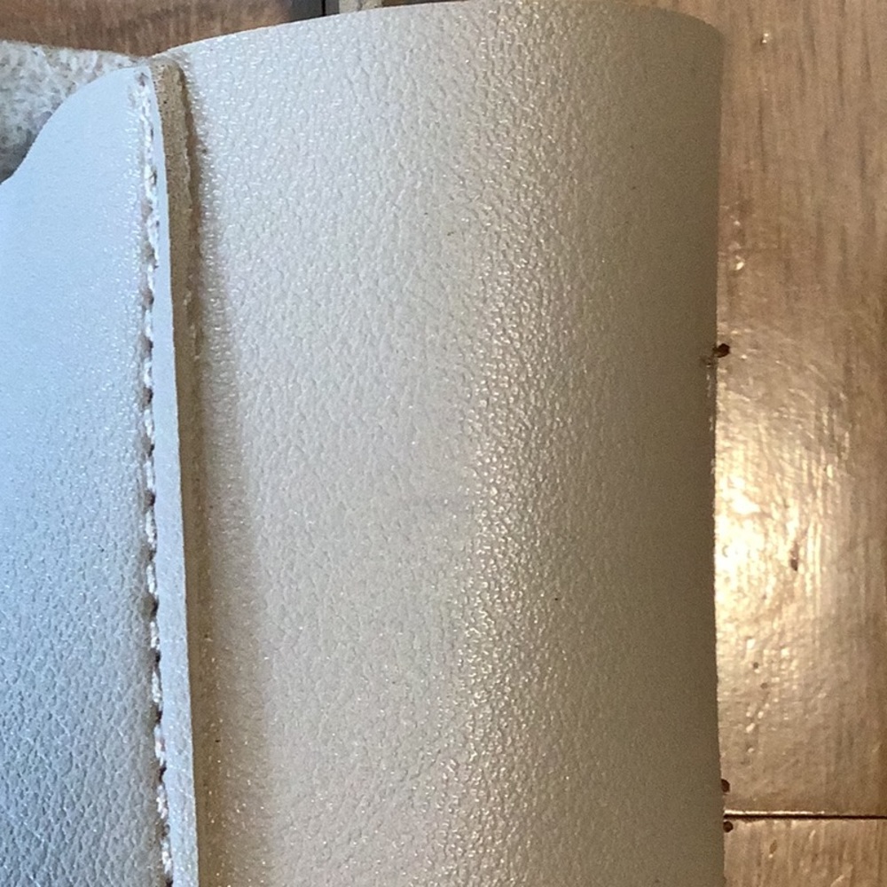🌹 Street Level Silver Metallic Cream Faux Leather Tote Bag Purse Colorblock - Picture 9 of 14
